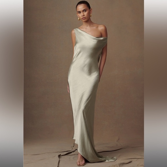 Meshki yvette slip maxi dress in sage - Picture 1 of 8